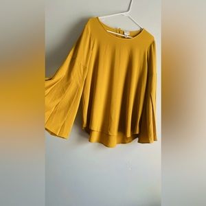 Nwot mustard yellow blouse with belle sleeves
